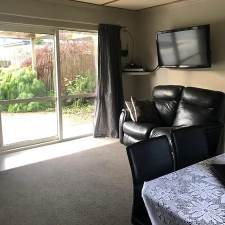 Down South Cottage Invercargill Exterior photo